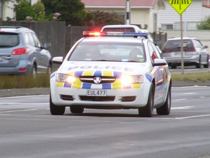 뉴질랜드_경찰.jpg