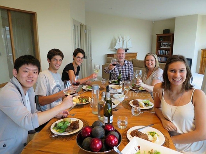 Typical-Family-Dinner-1030x772.jpg